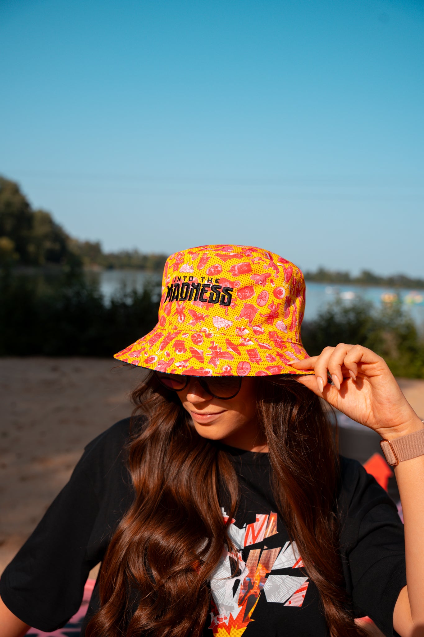 Bucket Hat Theme 2025